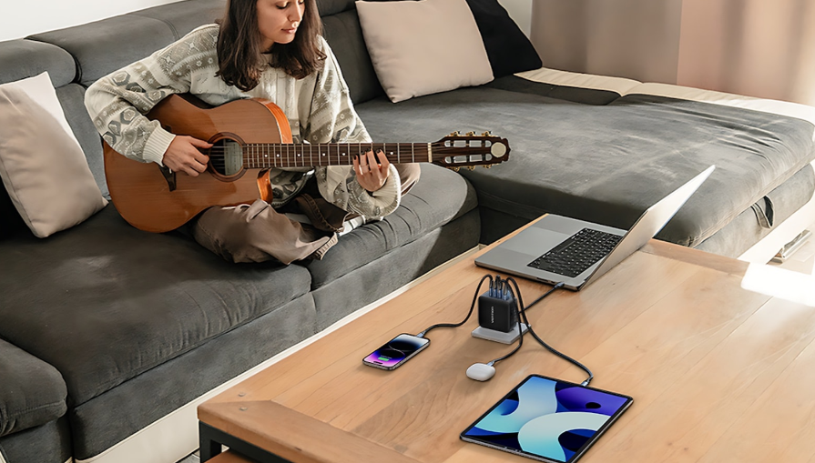 VENTION MacBook Pro 140W GaN+ Foldable Charger